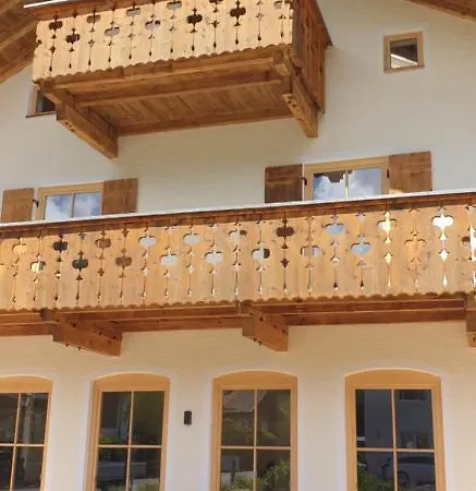 Sonnenbichl Ferienhaus *